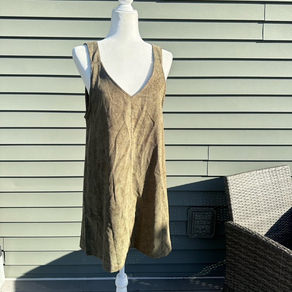 Green Midi Dress Size M